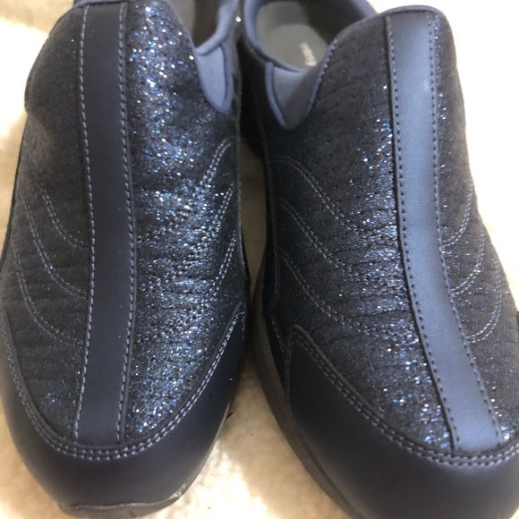 Easy Spirit Navy Slip On Shoes With Sparkle Detail Size 11 - Picture 2 of 7